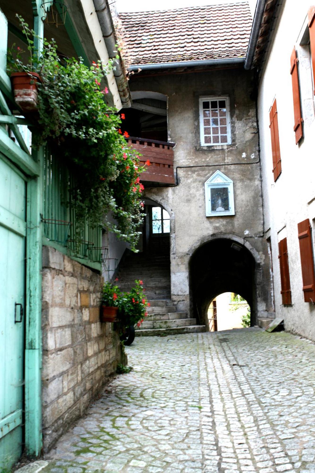 Maison La Tourelle Baume-les-Dames Exterior foto